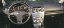 mazda6 interjeras